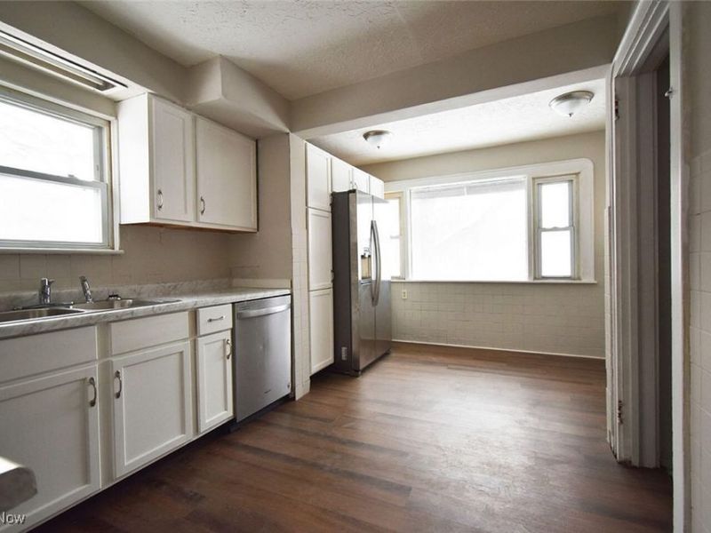 782 Frederick Boulevard, Akron, OH 44320 Photo 3