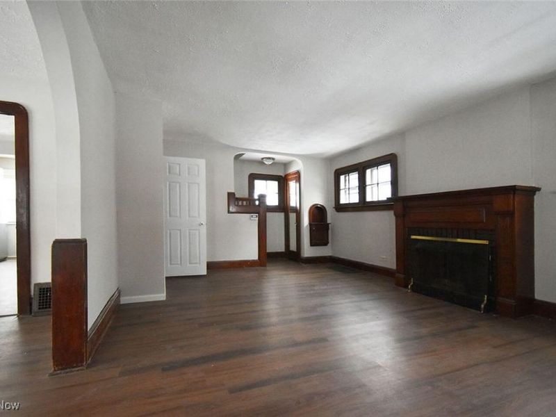 782 Frederick Boulevard, Akron, OH 44320 Photo 4