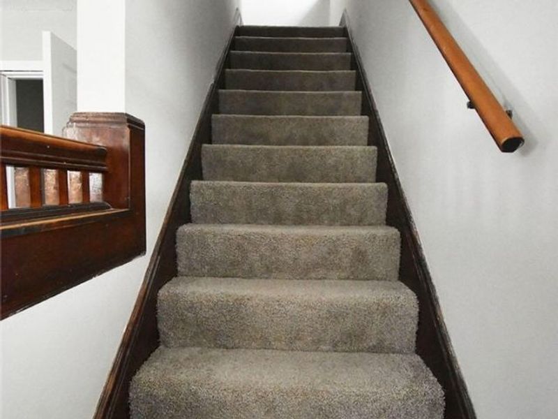 782 Frederick Boulevard, Akron, OH 44320 Photo 8