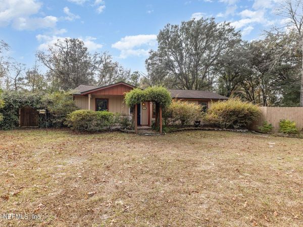 4341 CHOKEBERRY Road, Middleburg, FL 32068
