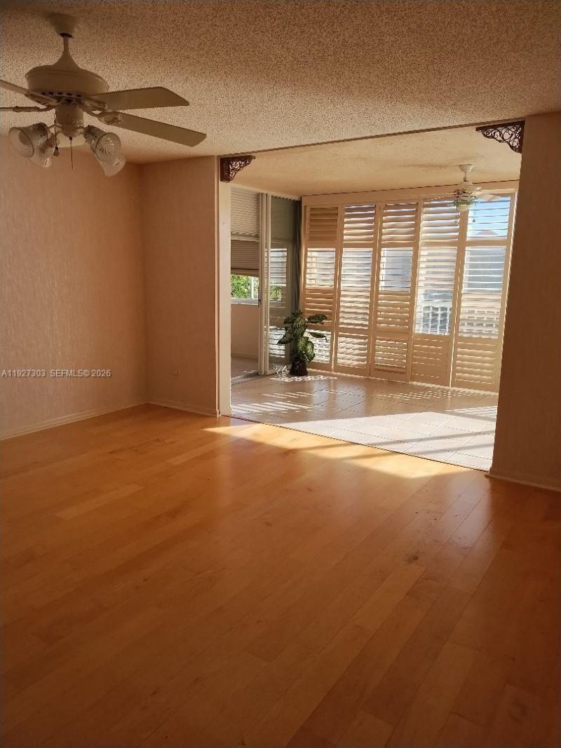 7557 Granville Dr, Unit 305, Tamarac, FL 33321 Photo