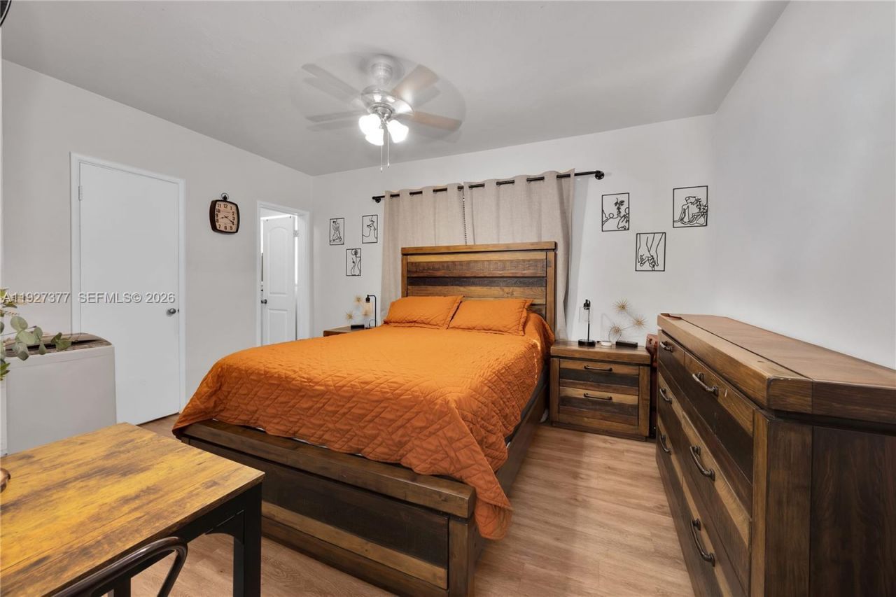 4110 W 7th Ln, Hialeah, FL 33012 Photo