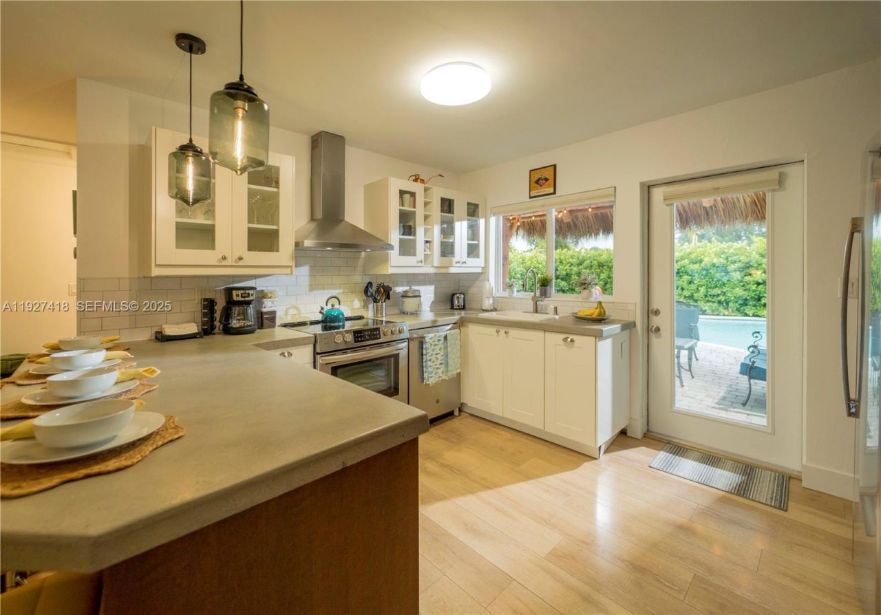 269 SE 8th Ave, Deerfield Beach, FL 33441 Photo