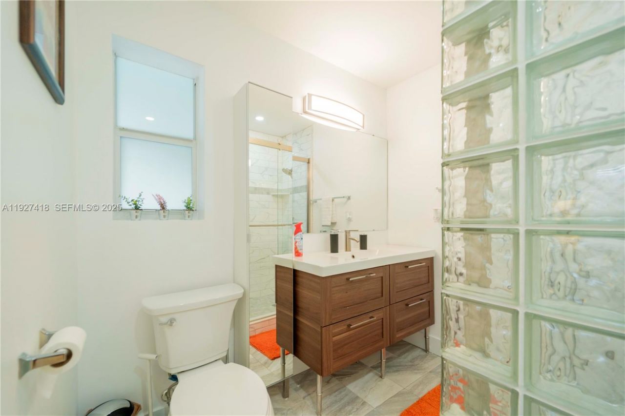 269 SE 8th Ave, Deerfield Beach, FL 33441 Photo