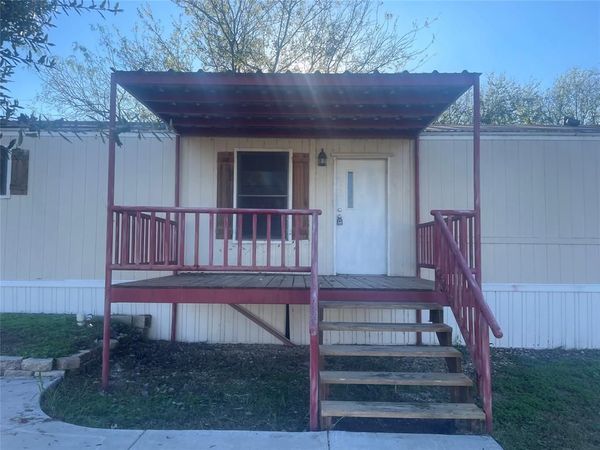 3716 Brook Valley Street, Granbury, TX 76048