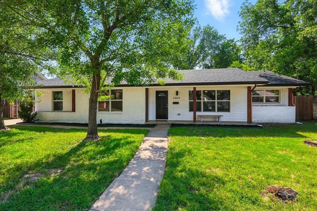 1009 Walnut Street, Irving, TX 75060 Main Photo