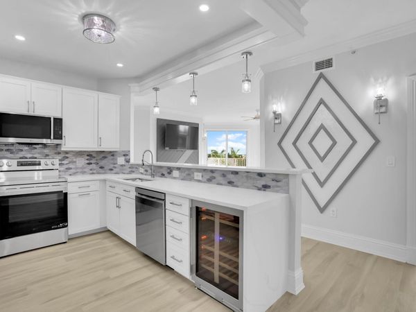 804 E Windward Way, Unit 509, Lantana, FL 33462