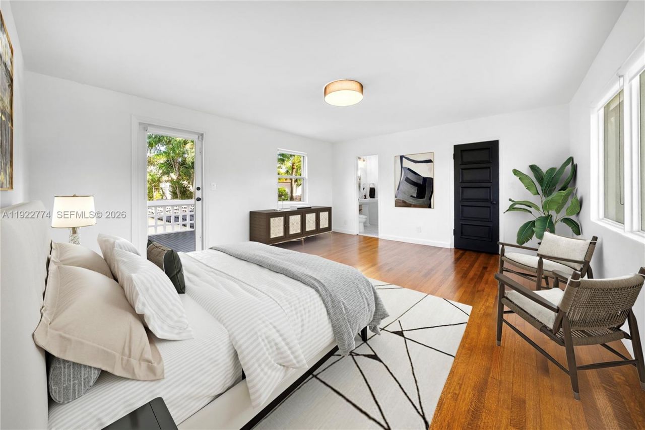 5181 La Gorce Dr, Miami Beach, FL 33140 Photo