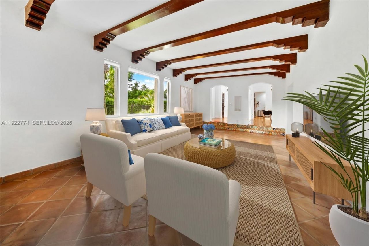 5181 La Gorce Dr, Miami Beach, FL 33140 Photo