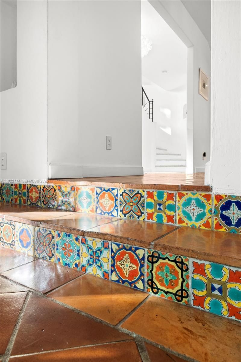 5181 La Gorce Dr, Miami Beach, FL 33140 Photo