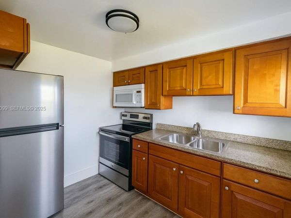 4017 SW 24th St, Unit 2, West Park, FL 33023