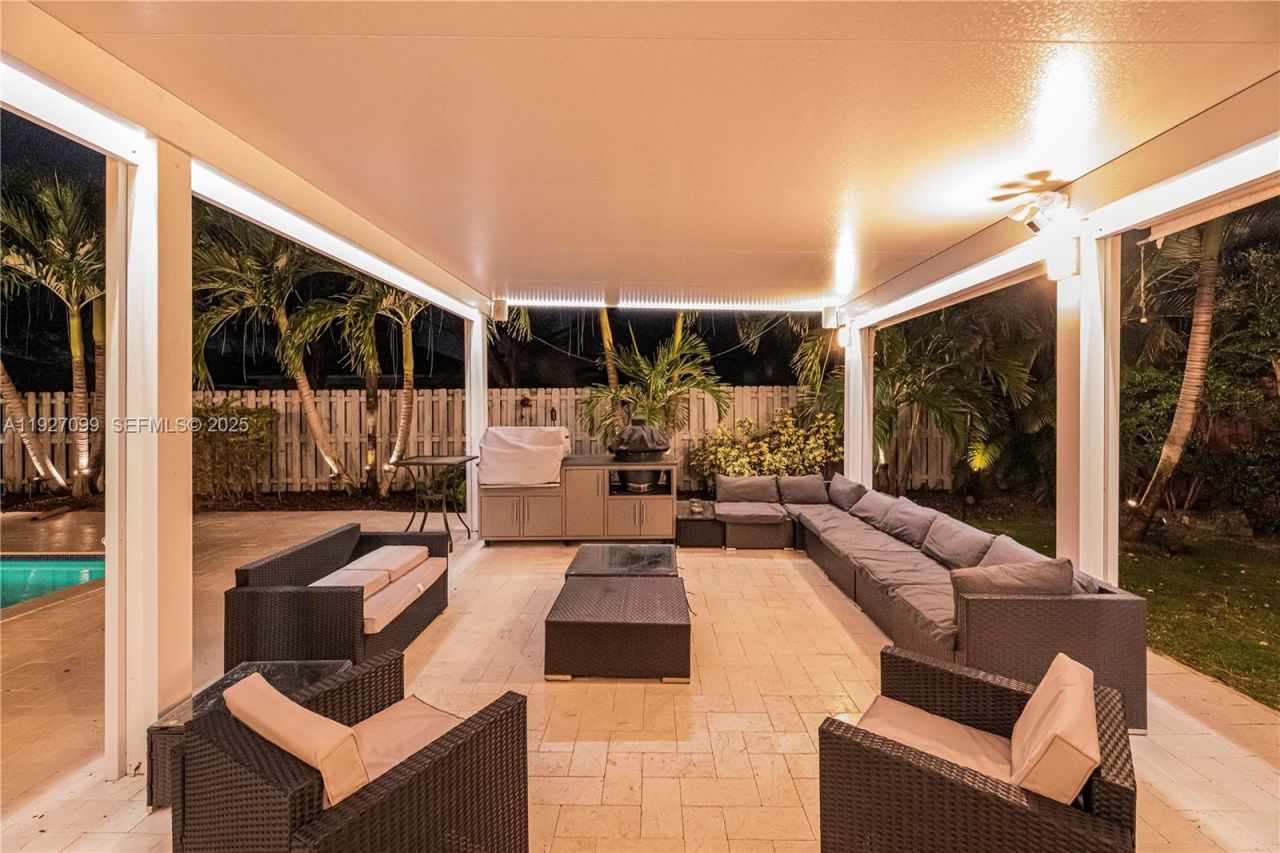 3461 SE 1st St, Homestead, FL 33033 Photo