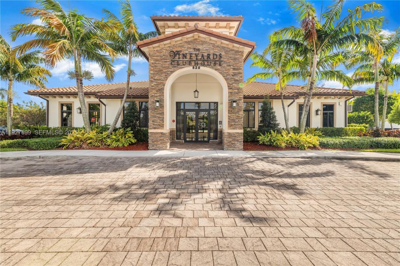 3461 SE 1st St, Homestead, FL 33033 Photo