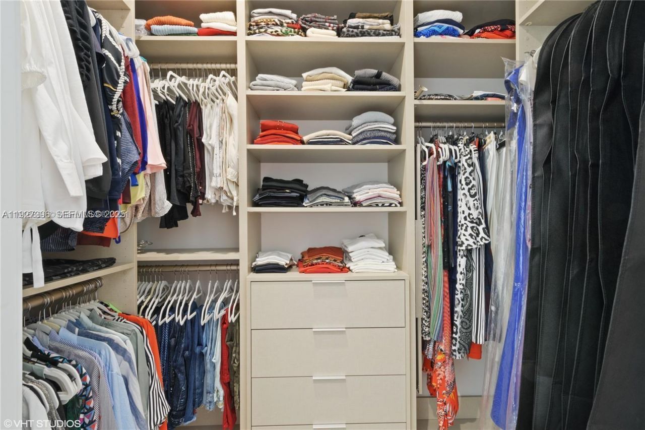 5883 W Brookfield Cir W, Hollywood, FL 33312 Photo