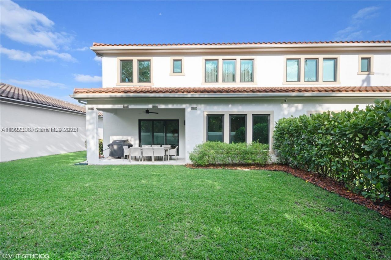 5883 W Brookfield Cir W, Hollywood, FL 33312 Photo