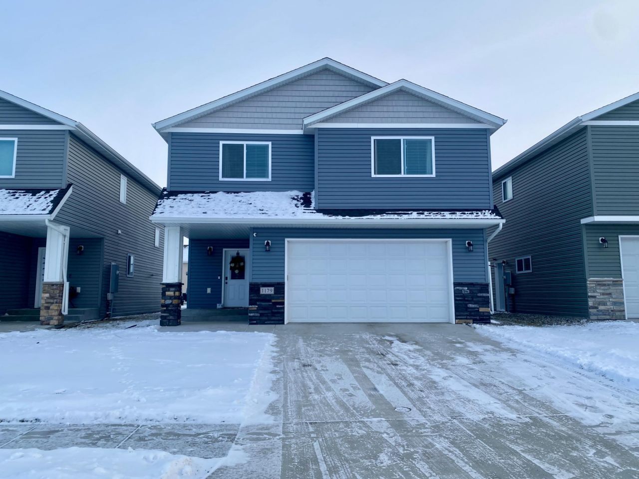 1179 Highland Lane W, West Fargo, ND 58078 Main Photo