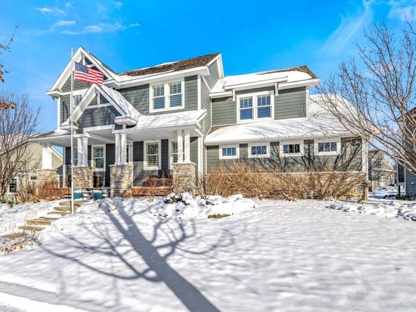 16872 Eagleview Drive, Lakeville, MN 55044