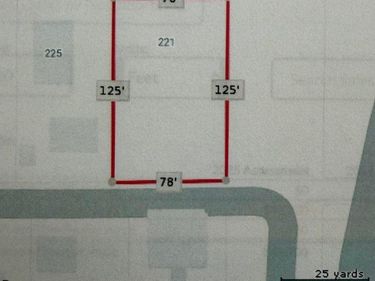 221 N 4th Street , La Crescent, MN 55947