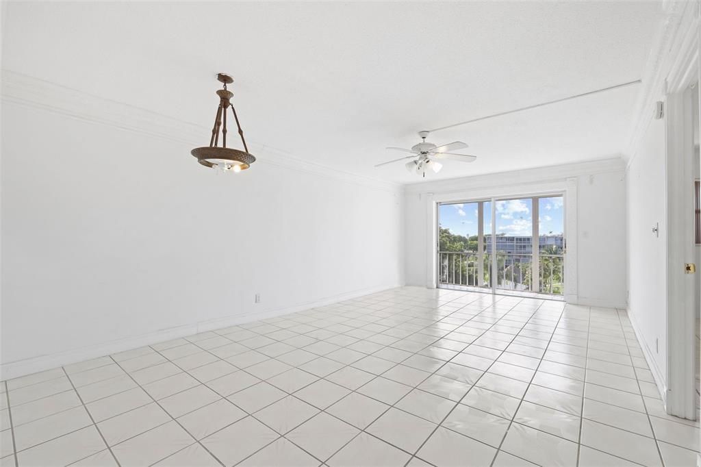 4650 Washington St, Unit 504, Hollywood, FL 33021 Photo