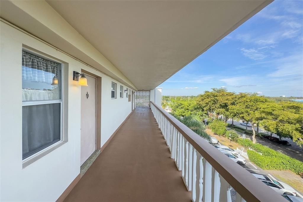 4650 Washington St, Unit 504, Hollywood, FL 33021 Photo