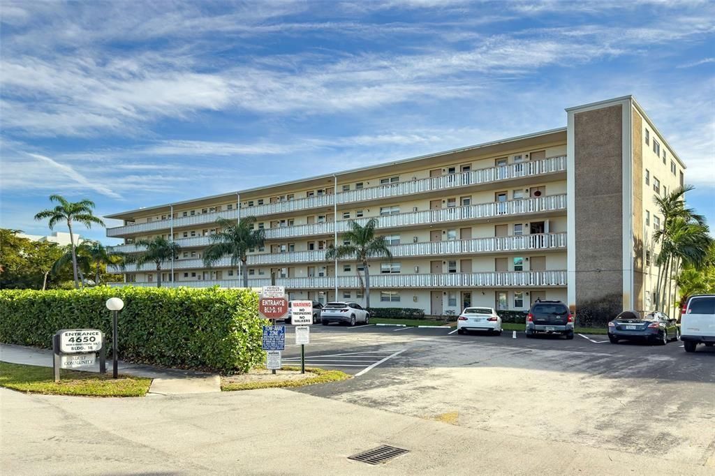 4650 Washington St, Unit 504, Hollywood, FL 33021 Photo