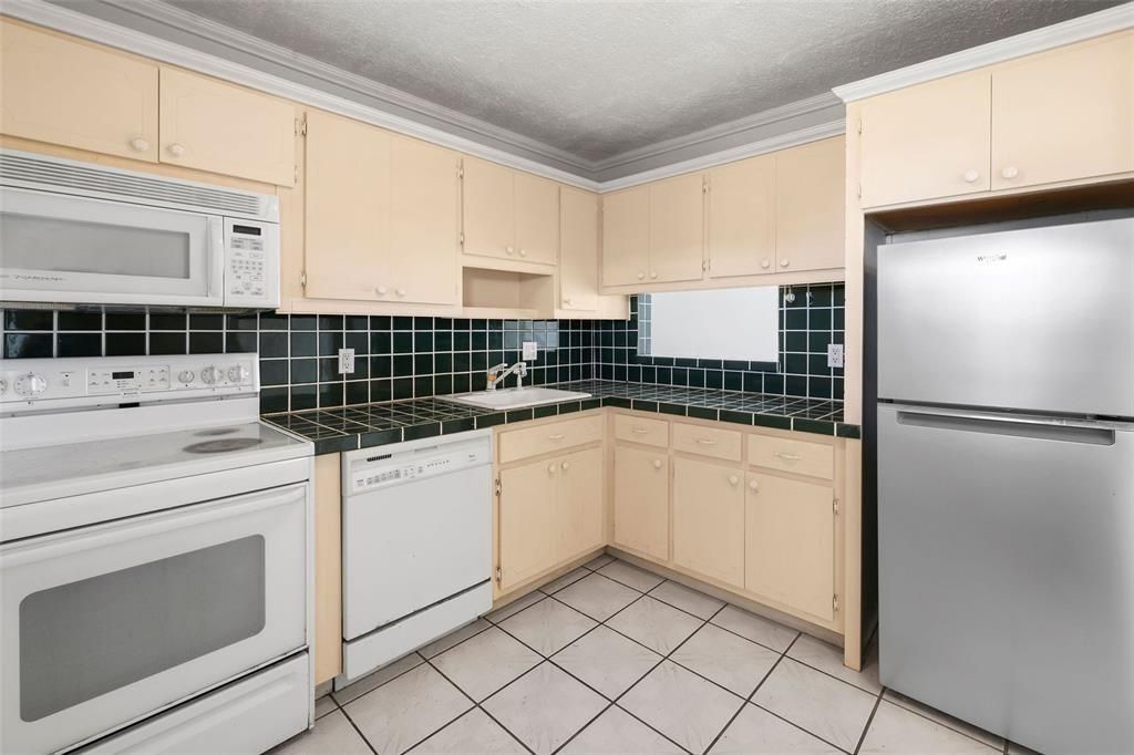 4650 Washington St, Unit 504, Hollywood, FL 33021 Photo