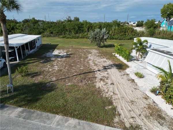 11310 Bayside BLVD, FORT MYERS BEACH, FL 33931