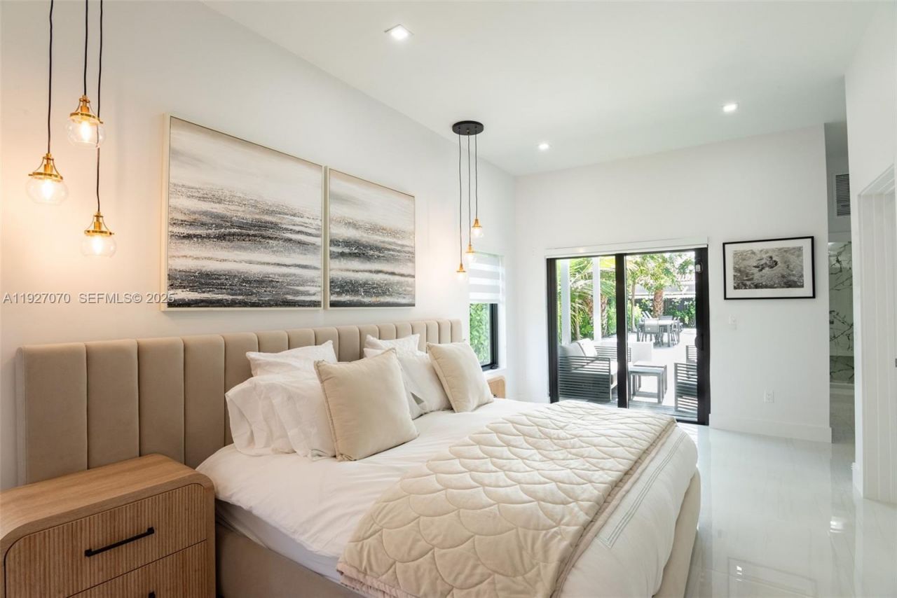 306 Plymouth Rd, West Palm Beach, FL 33405 Photo