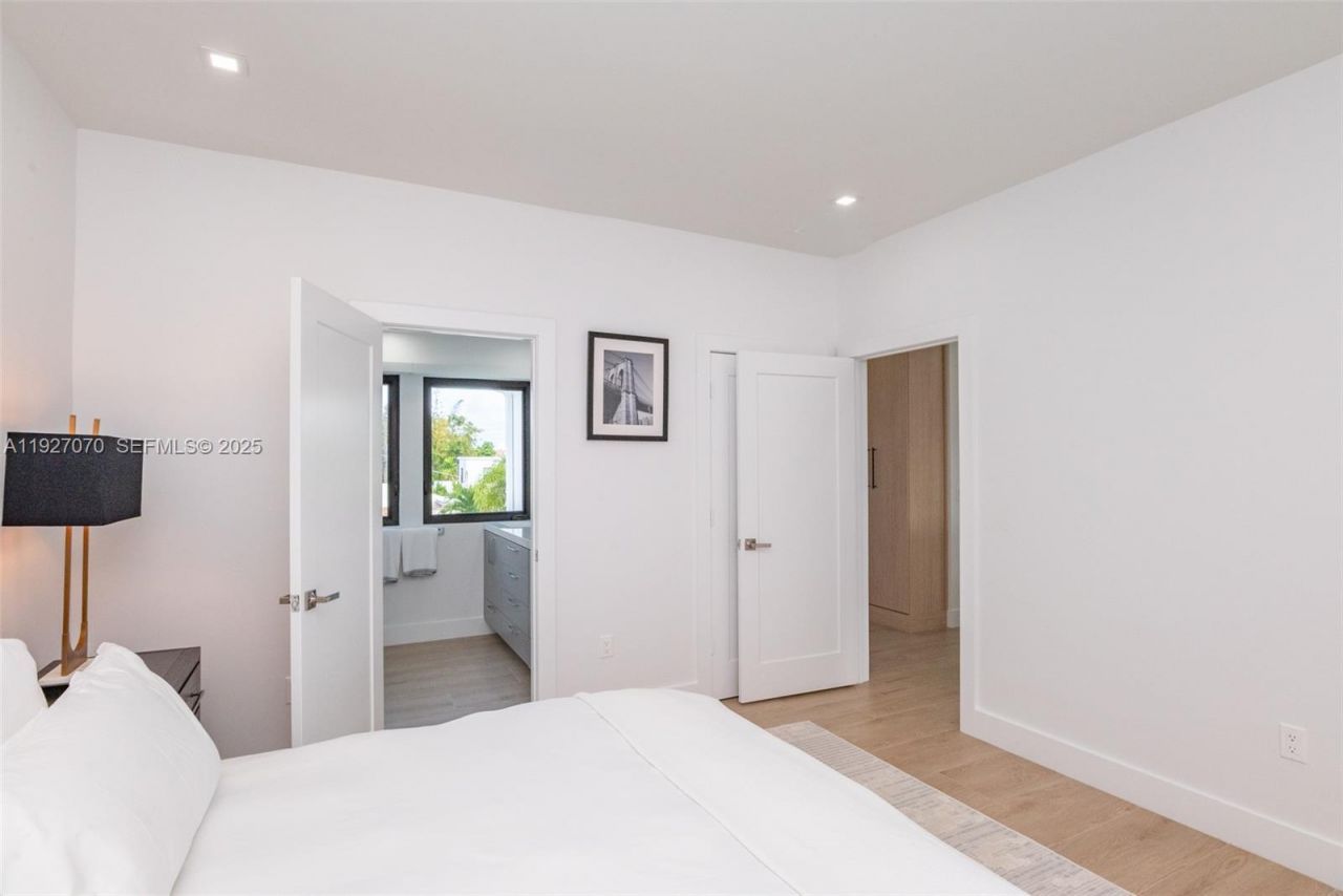 306 Plymouth Rd, West Palm Beach, FL 33405 Photo