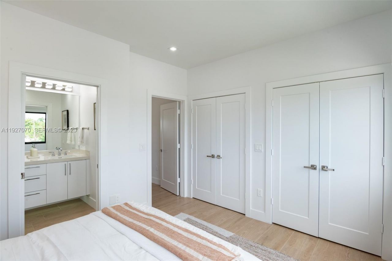 306 Plymouth Rd, West Palm Beach, FL 33405 Photo