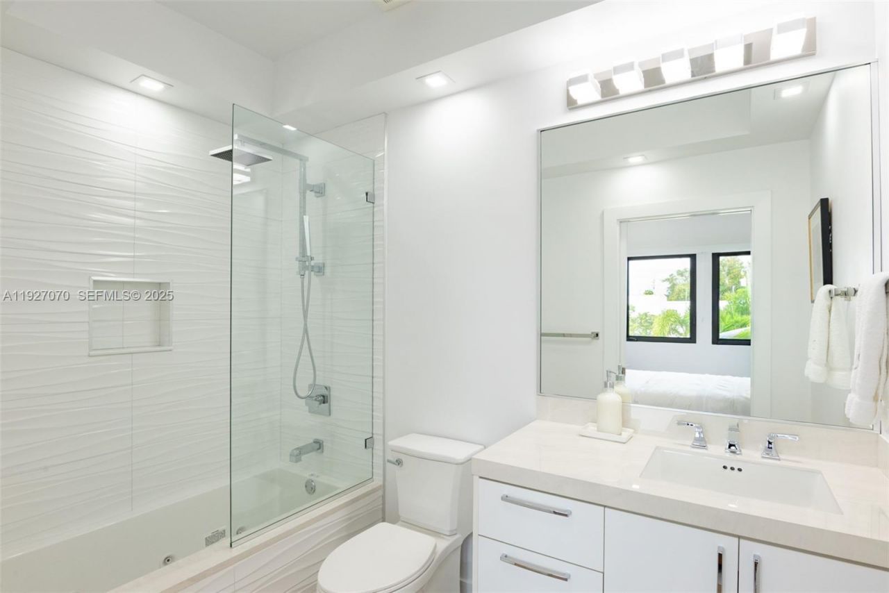 306 Plymouth Rd, West Palm Beach, FL 33405 Photo