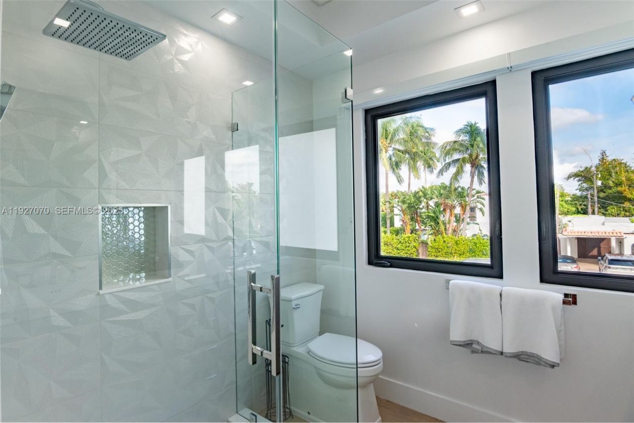 306 Plymouth Rd, West Palm Beach, FL 33405 Photo