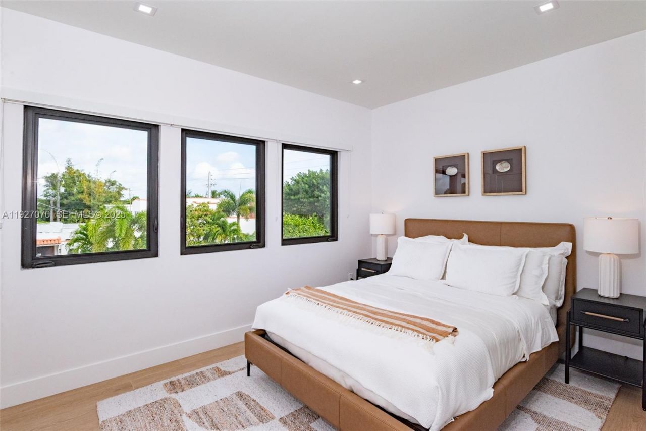 306 Plymouth Rd, West Palm Beach, FL 33405 Photo