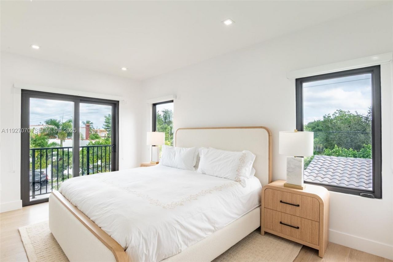 306 Plymouth Rd, West Palm Beach, FL 33405 Photo