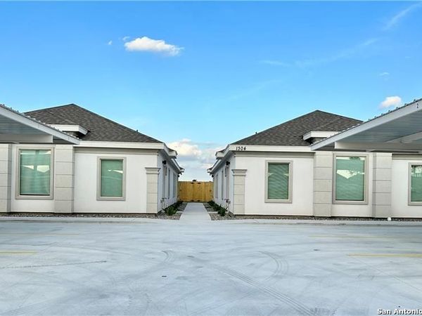 1505 Shavano Drive, Edinburg, TX 78541