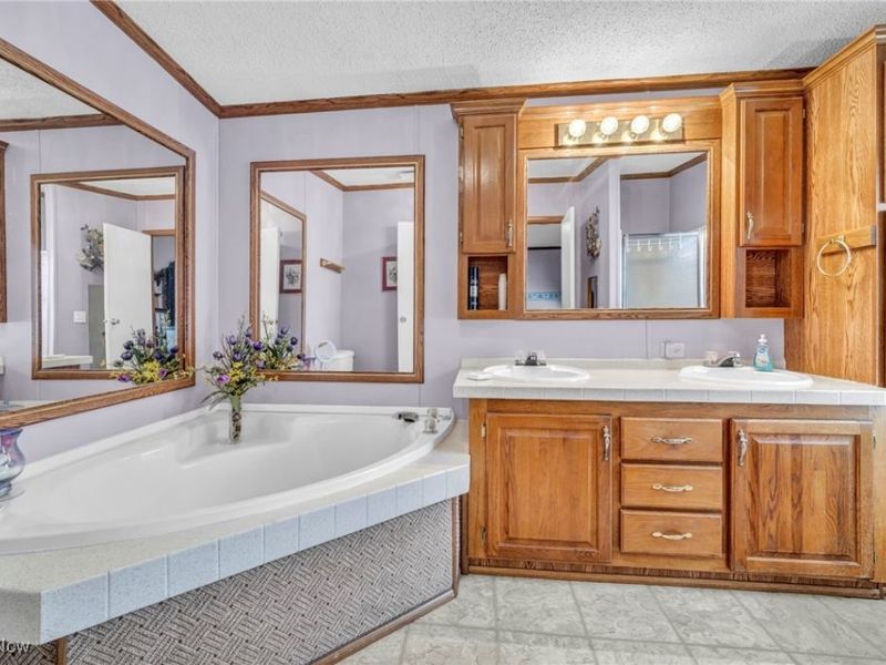 27202 Cook Road, Unit 95, Olmsted Township, OH 44138 Photo 23