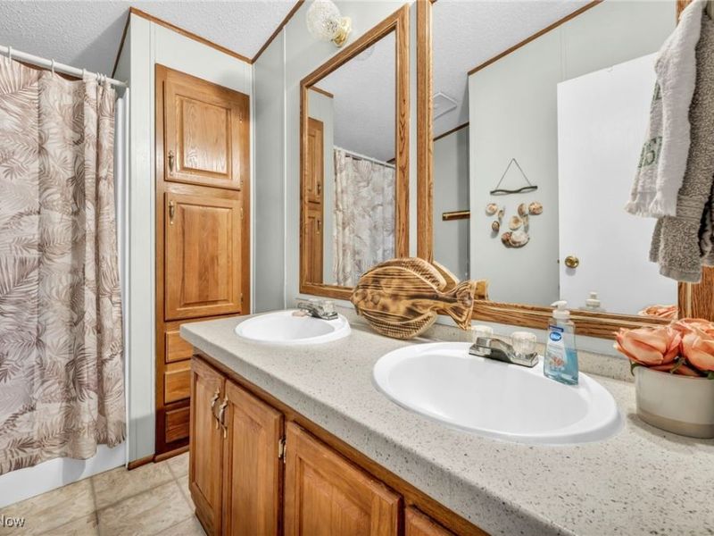 27202 Cook Road, Unit 95, Olmsted Township, OH 44138 Photo 27