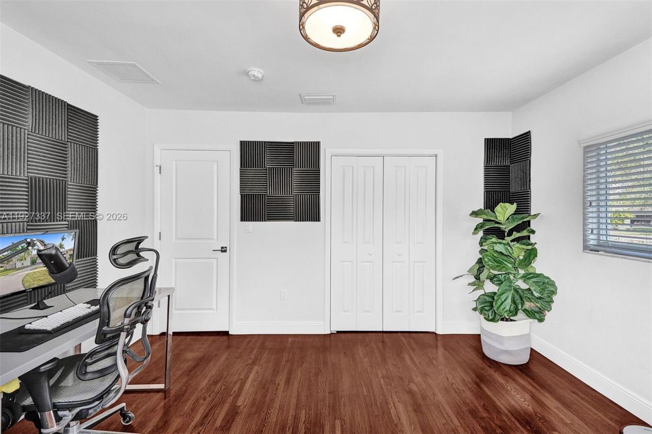 1102 Meadowlark Ave, Miami Springs, FL 33166 Photo