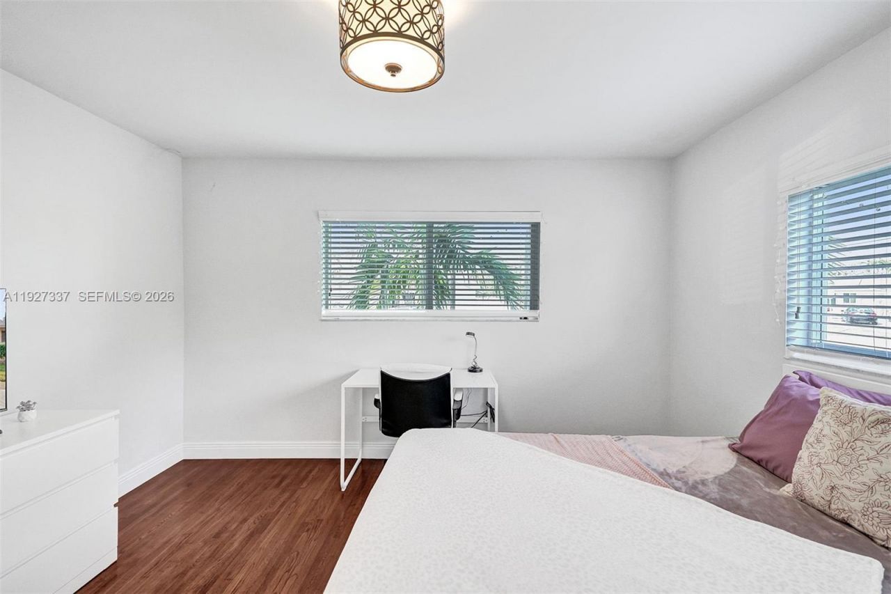 1102 Meadowlark Ave, Miami Springs, FL 33166 Photo