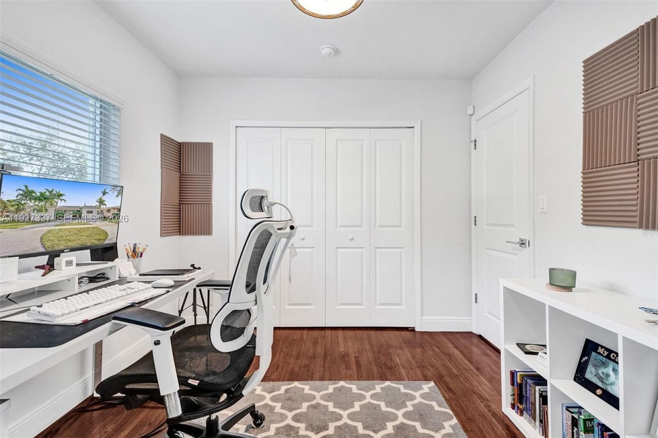 1102 Meadowlark Ave, Miami Springs, FL 33166 Photo