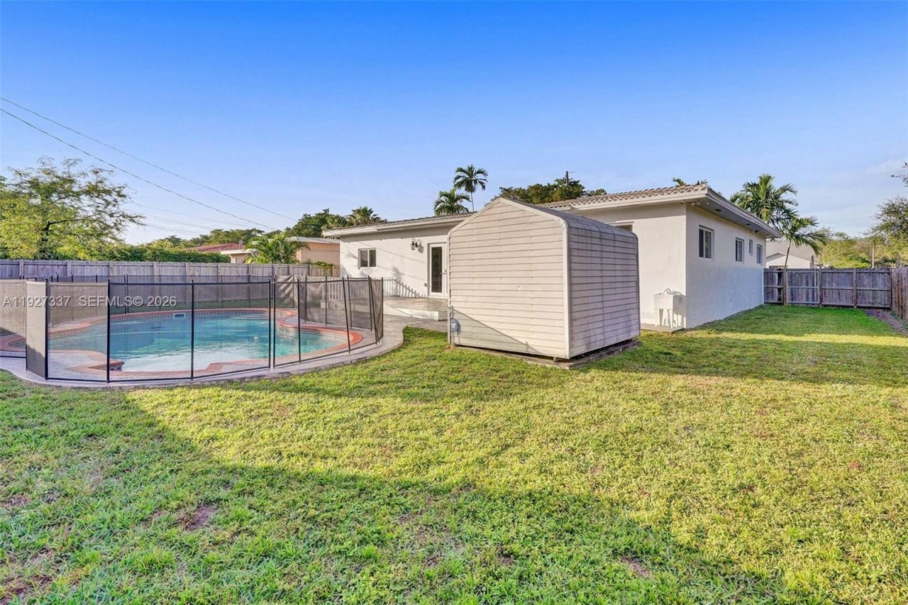 1102 Meadowlark Ave, Miami Springs, FL 33166 Photo