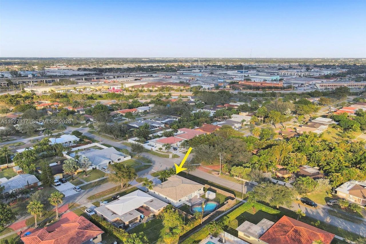 1102 Meadowlark Ave, Miami Springs, FL 33166 Photo