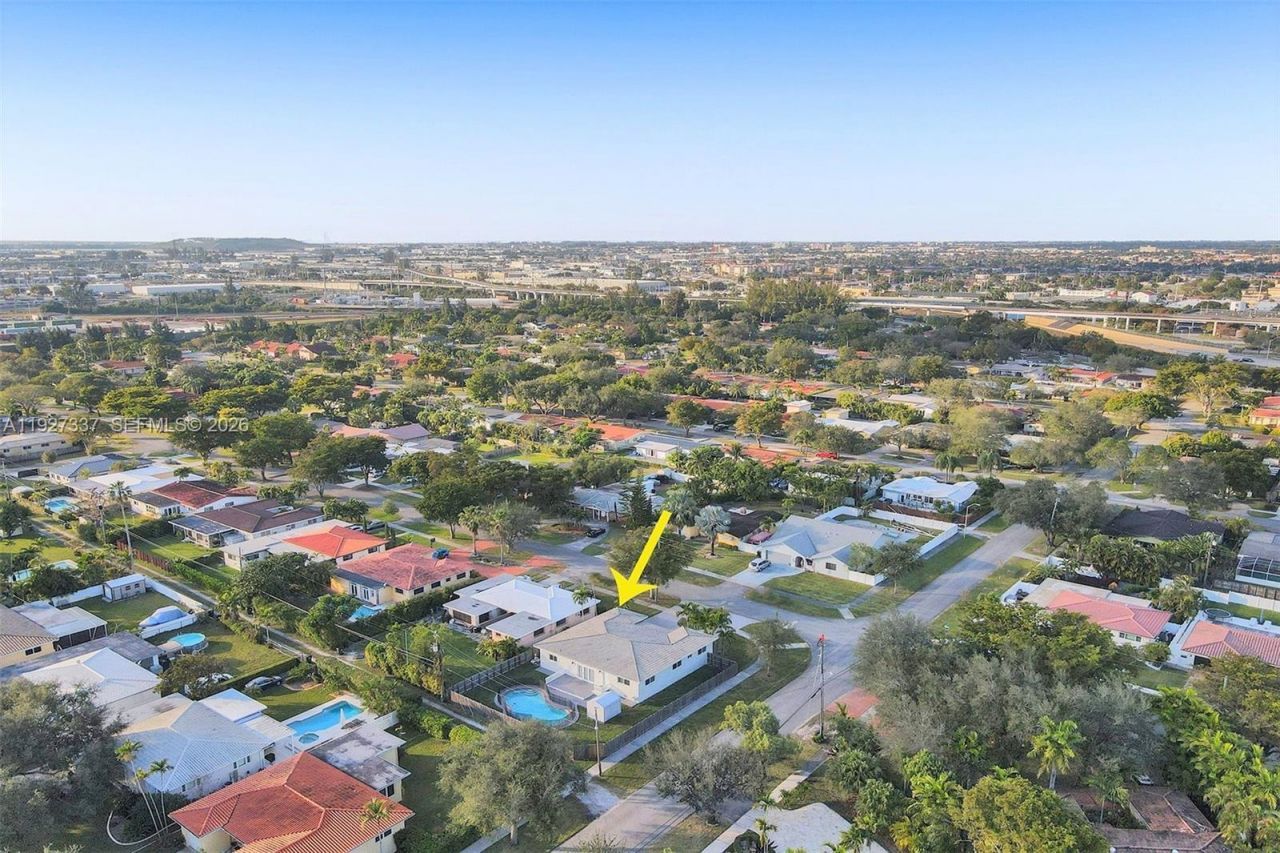 1102 Meadowlark Ave, Miami Springs, FL 33166 Photo