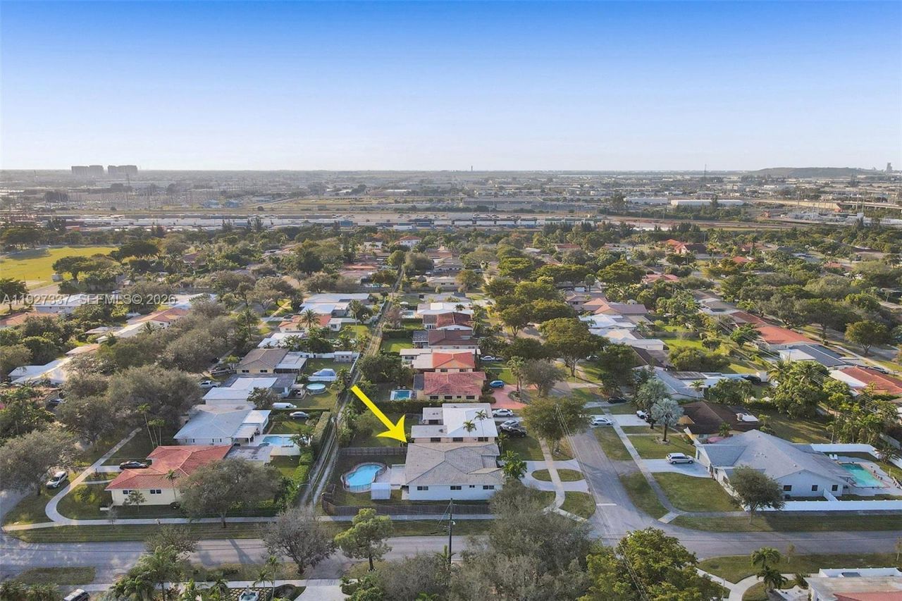 1102 Meadowlark Ave, Miami Springs, FL 33166 Photo