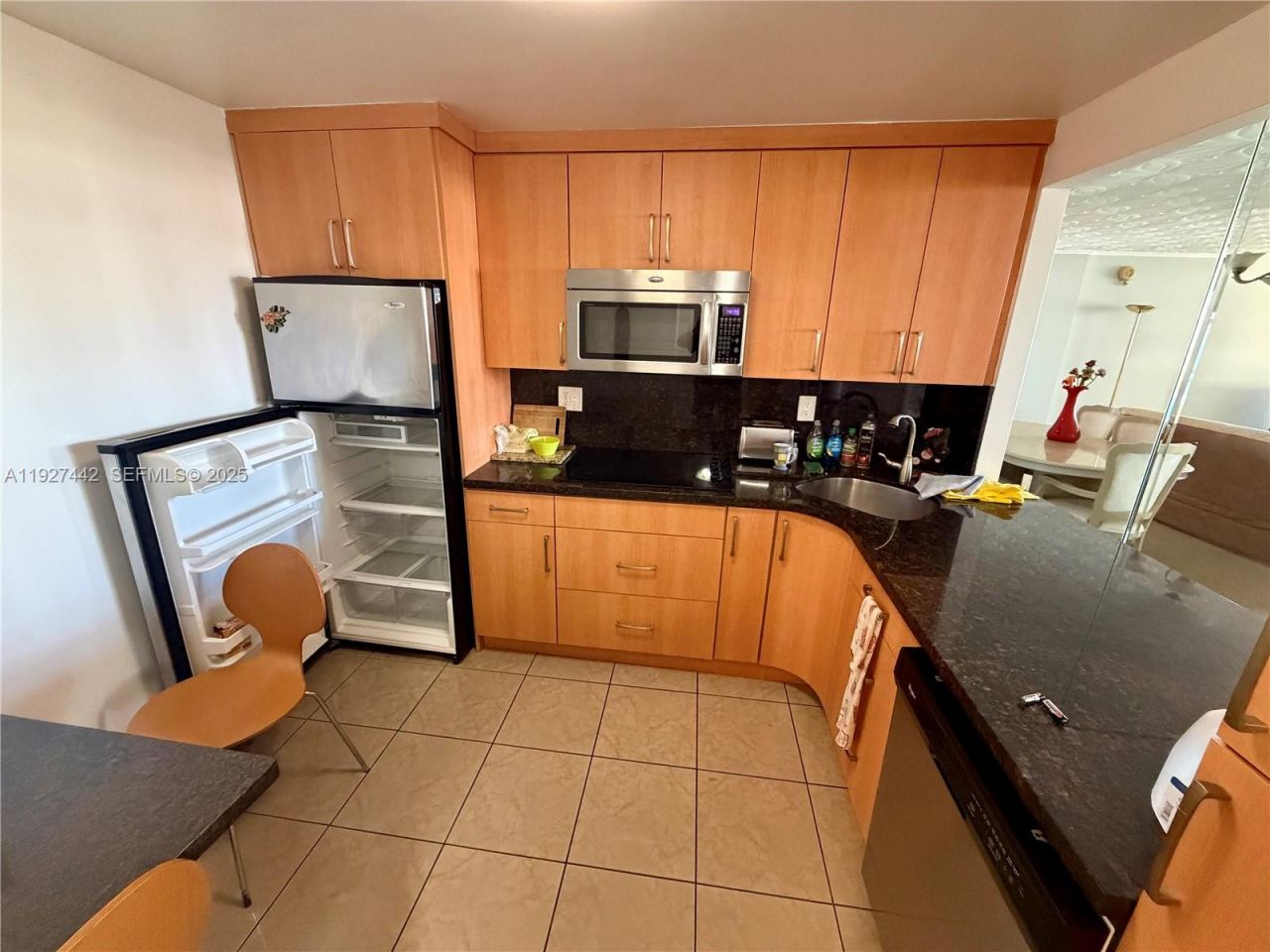 1849 S Ocean Drive, Unit 1405, Hallandale Beach, FL 33009 Photo