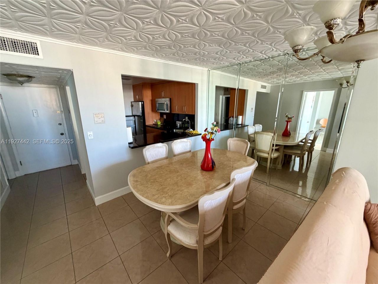 1849 S Ocean Drive, Unit 1405, Hallandale Beach, FL 33009 Photo