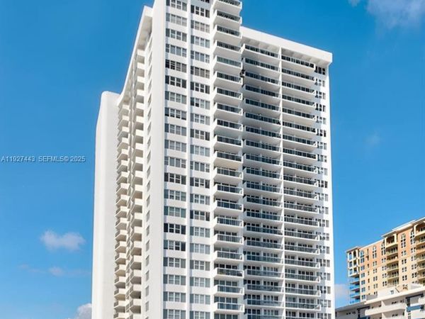 3140 S Ocean Dr, Unit 511, Hallandale Beach, FL 33009