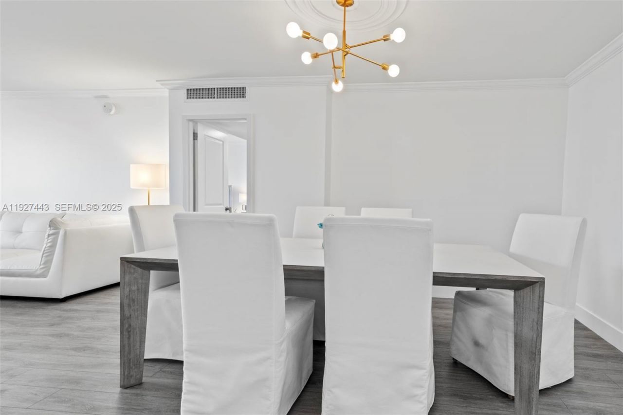 3140 S Ocean Dr, Unit 511, Hallandale Beach, FL 33009 Photo