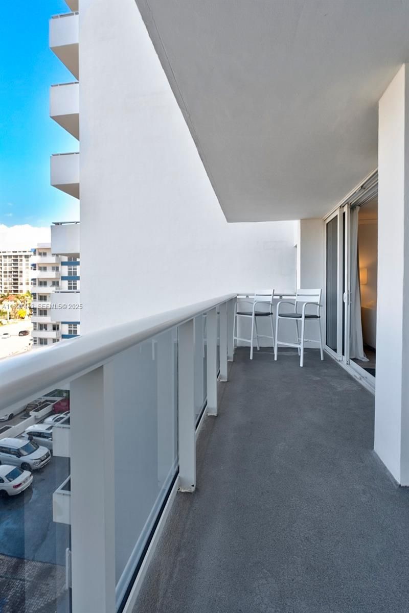 3140 S Ocean Dr, Unit 511, Hallandale Beach, FL 33009 Photo