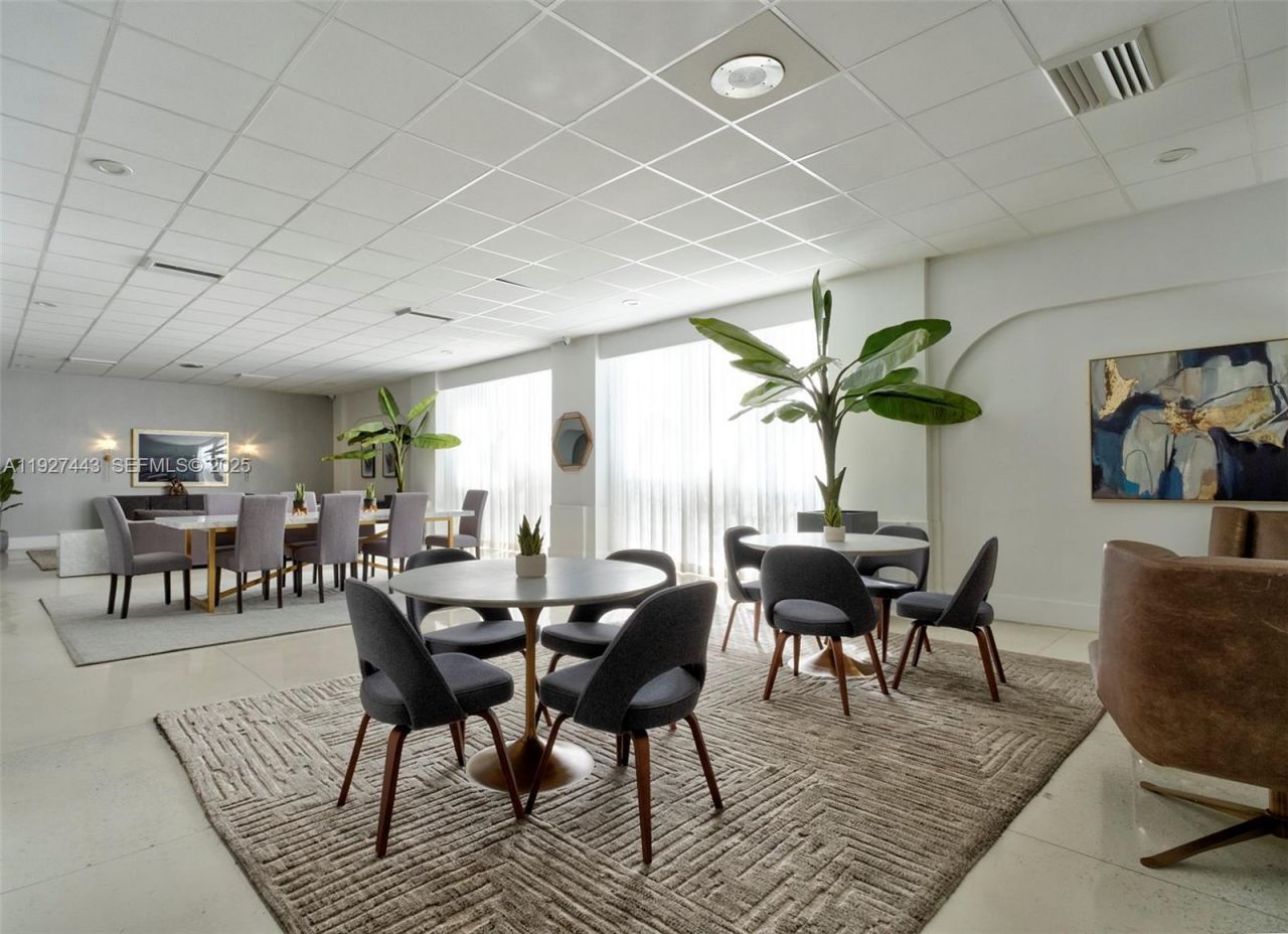 3140 S Ocean Dr, Unit 511, Hallandale Beach, FL 33009 Photo